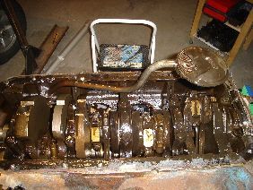 My first look at the internals. no spun bearings anyways. I see stampings on the rods but i think its just for orientation not numbering for position. I'll have to stamp them myself, for now, paint marker.