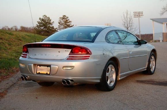 ....and the car I traded in to get the Z... 2002 Dodge Stratus SE 3.0L V6 with dual Flowmaster 40 series Dual exhaust...