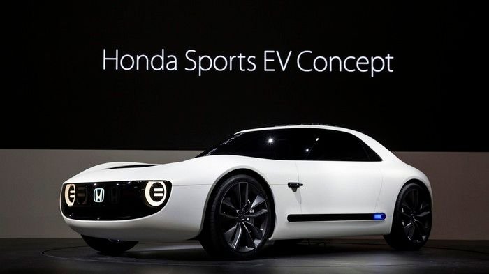 10 Ways The R36 Nissan GT-R EV Will Shake-up The Electric Sports Car Segment