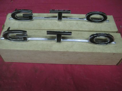 NOS 1964-67 Pontiac GTO Quarter Emblems