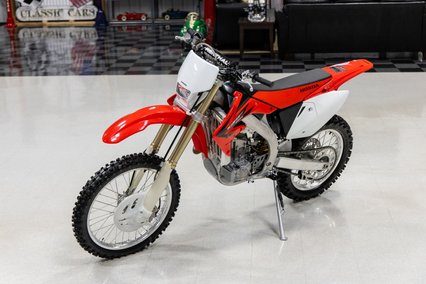 2006 Honda CRF450X w/ 3 Miles