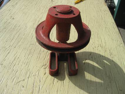 EARLY 1950sFORD 100HP FAN HUB
