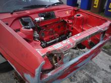 the old 950cc engine is all whipped out to make way for the 1600 zetec, peoples are always telling me i should drop a 20lr zetec in, but when ya working with a budget that don't exist you just have to take what is at hand some of the times!