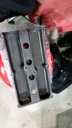 The Coup De Gras... I also prepped once the car is tuned and "known-good" I'm installing this carbon fiber valve cover.

The guy (Paul) with the c.f. Mk1 RS oughtta get one of these!