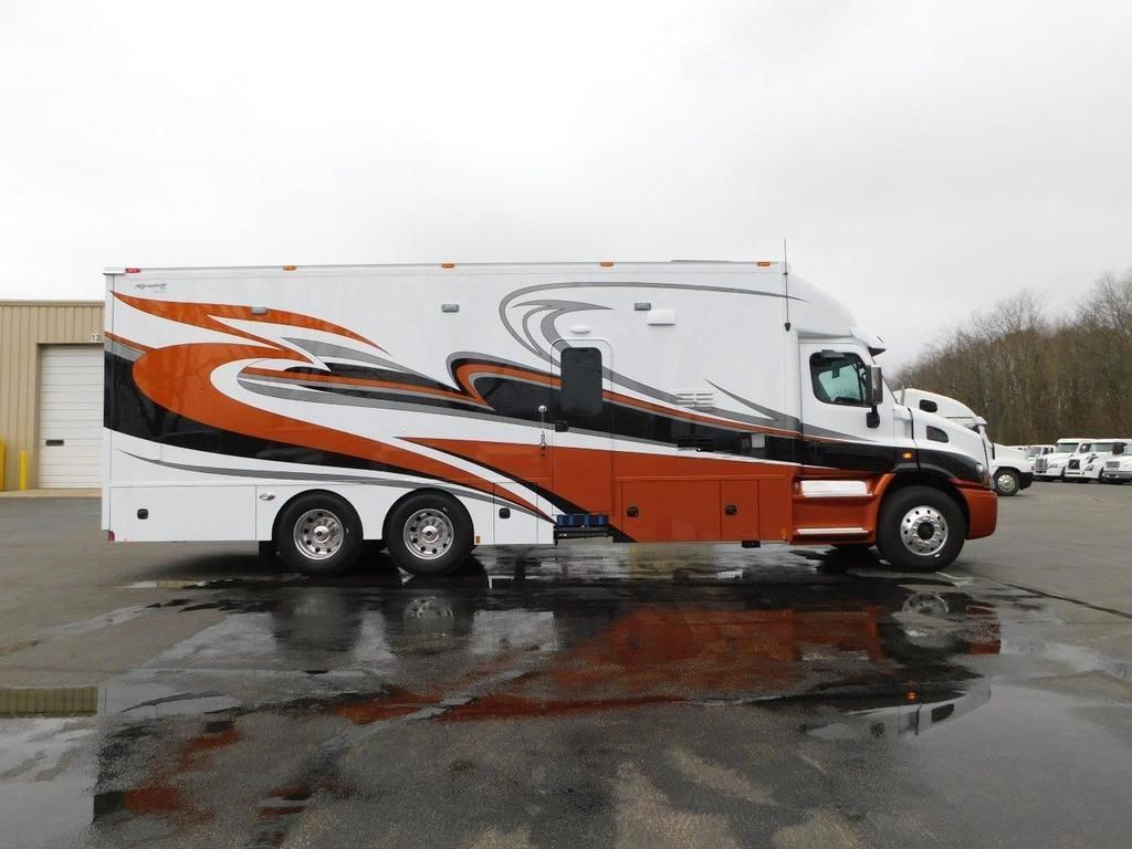 2019 Renegade Classic w/Garage 0620AG for Sale in CHANDLER, AZ RacingJunk