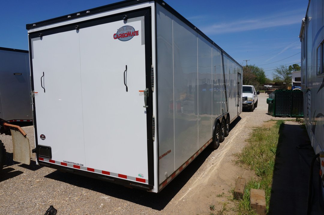 34' ENCLOSED TWO CAR HAULER WITH VNOSE for Sale in Fort Worth, TX