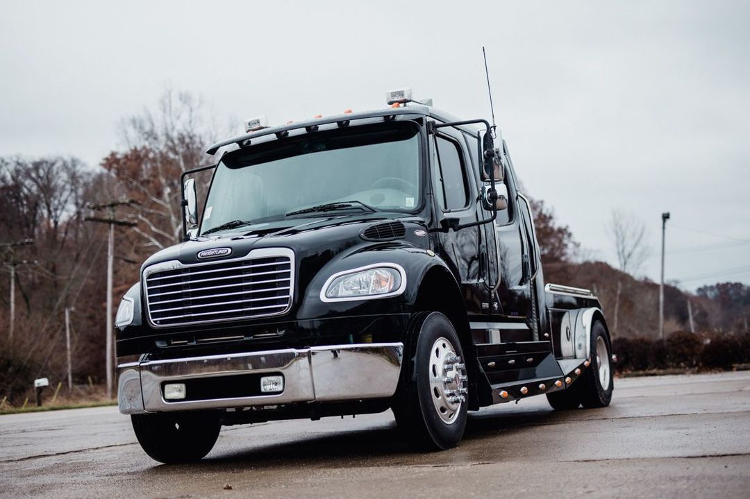 2007 FREIGHTLINER M2106 P2 SPORTCHASSIS for Sale in BLOOMINGTON, IN