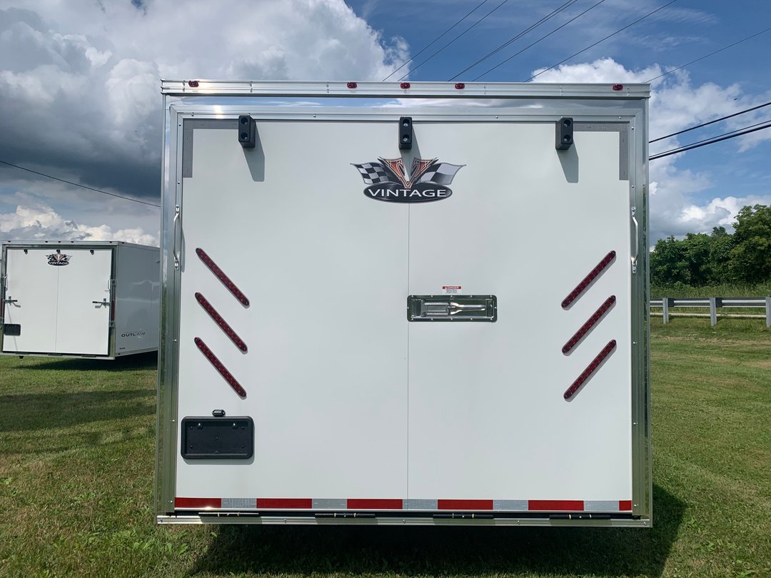 2023 Vintage 32' Outlaw Race Trailer for Sale in MARENGO, IL | RacingJunk