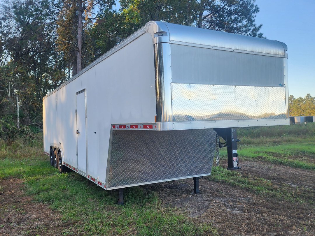 New 36ft Gooseneck Trailer for Sale in Fitzgerald , GA RacingJunk