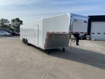 United UXGN 8.5x40 Gooseneck Racing Trailer