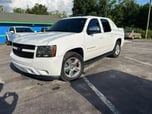 2009 Chevrolet Avalanche  for sale $9,995 