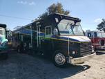 2002 Freightliner mt55 Grumman Olson SWAT truck