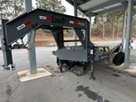2024 Heavy Duty Gooseneck Trailer - 25K GVWR - Like New  for sale $15,500 