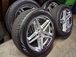 Chrysler 300c,  charger, challenger new wheels and tires  for sale $2,000 
