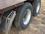 Peterbilt 387 toterhome  for sale $22,000 