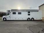  2026 ShowHauler Bunkbed Motorcoach w/2 Full Baths 