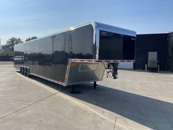 United UXGN 8.5x48 Gooseneck Racing Trailer