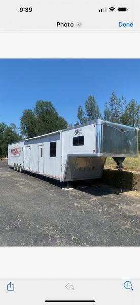 48' Storm racing trailer 