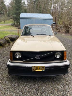 1976 Volvo 242  for sale $9,495 