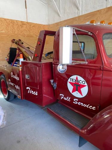 1941 Ford Tow Truck  for Sale $43,995 