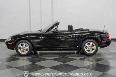 1999 Mazda Miata  for sale $17,995 