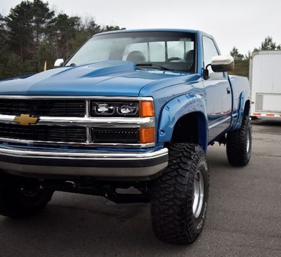 1989 Chevrolet Silverado  for sale $15,999 