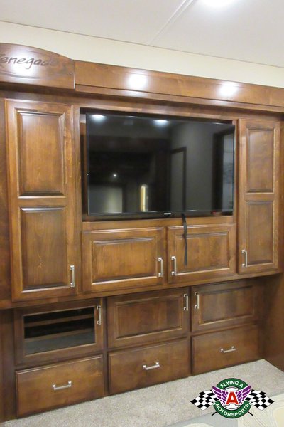 2020 Renegade 2 Bath Bunk House Motorhome K01-3154