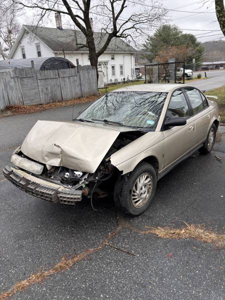 Saturn parts and car  for Sale $1,200 