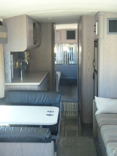 Executive Motor Coach 40’ MCI Immaculate