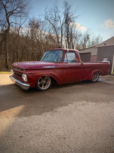1961 Ford F-100 