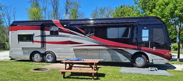 2008 45 ft Country Coach Limited Edition 630 Magna  for Sale $189,160 