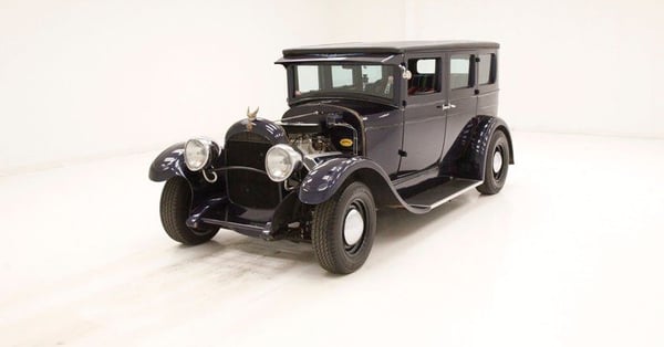 1926 Chrysler Model 70 Sedan