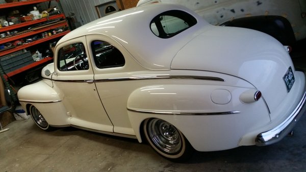 1947 Ford Super Deluxe