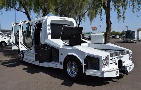 2018 SportTruck Scottsdale Edition