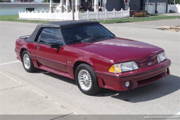1988 Ford Mustang 