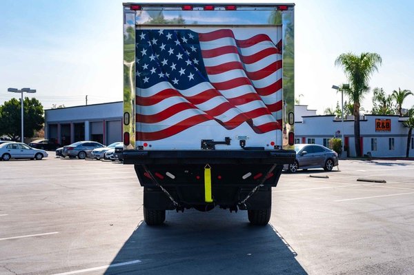 freightliner flatbed