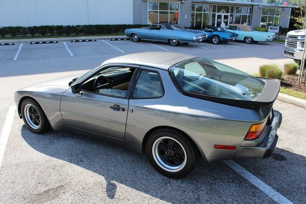 1985 Porsche 944 for Sale $24,900