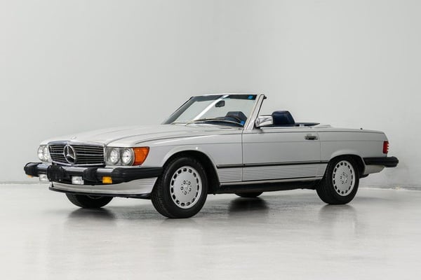 1987 Mercedes-Benz 560SL  for Sale $28,995 