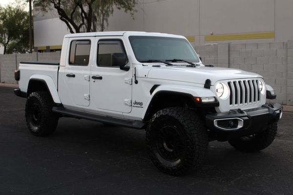 2021 Jeep Gladiator  for Sale $27,950 