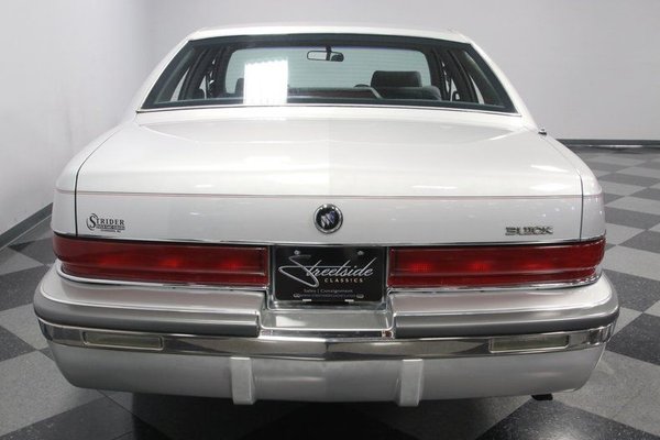 1992 Buick Roadmaster for Sale $9,995