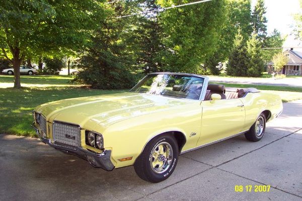 1972 Oldsmobile Cutlass  for Sale $25,995 