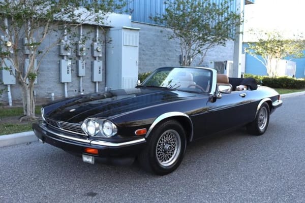 1989 Jaguar XJS  for Sale $20,995 