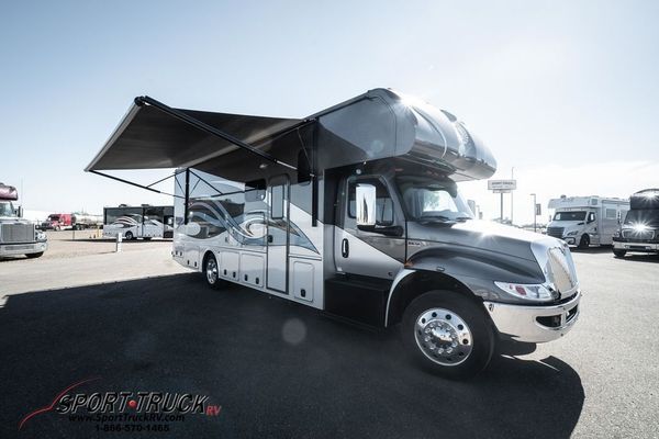 2021 NeXus RV Wraith Super 32W