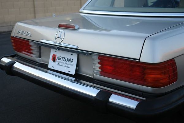 1988 Mercedes-Benz 560 Series for Sale $0
