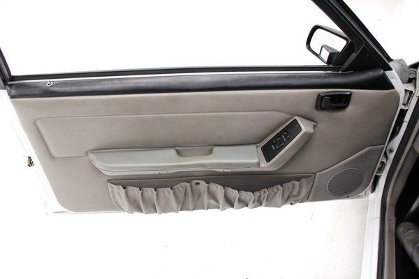 1992 Ford Mustang LX for Sale $28,900