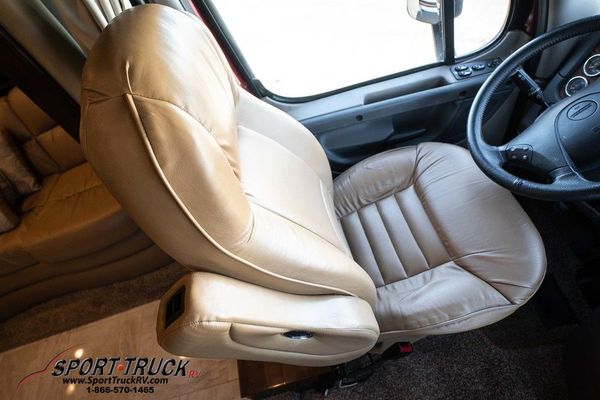 2015 Renegade XL4534MF