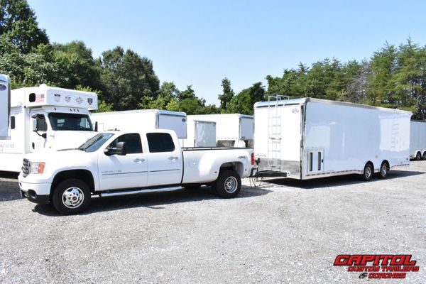 2020 UNITED SUPER HAULER 28' CAR HAULER