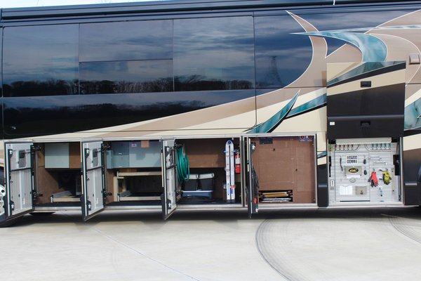 2008 Prevost Motorcoach for Sale $619,000