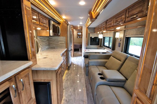 2020 RENEGADE RV Verona LE 38LDG Class C Motorhome