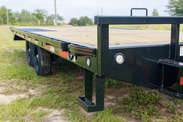 2020 MaxxD DOX 102" x 20" Deckover Trailer